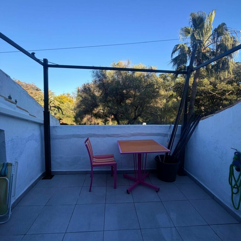 ce47d0e453c973bda75f3f8c306261b8 - 4