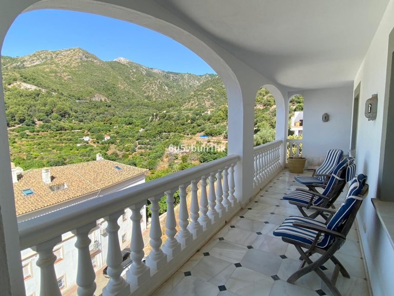 ce6be5ea6cde7df237a1a4d2ab0eb7d7 - 2