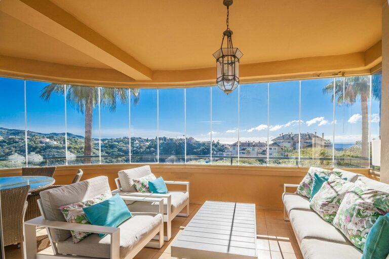 ce87f97543bb37b59479bb63f6ac0b82 - 9