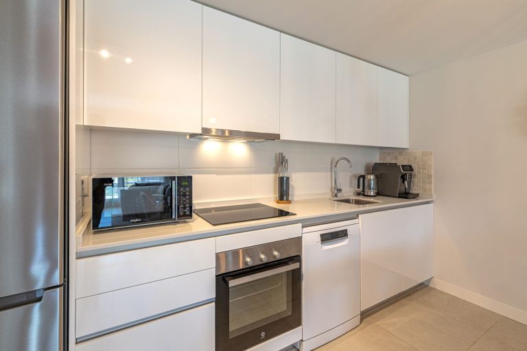 cebc6cc4d2f5b8674a304e74b07c75fc - 10