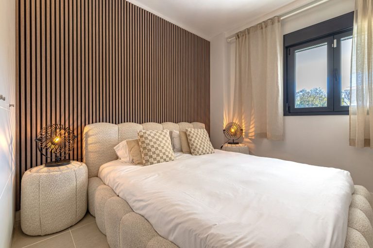 cebc6cc4d2f5b8674a304e74b07c75fc - 4