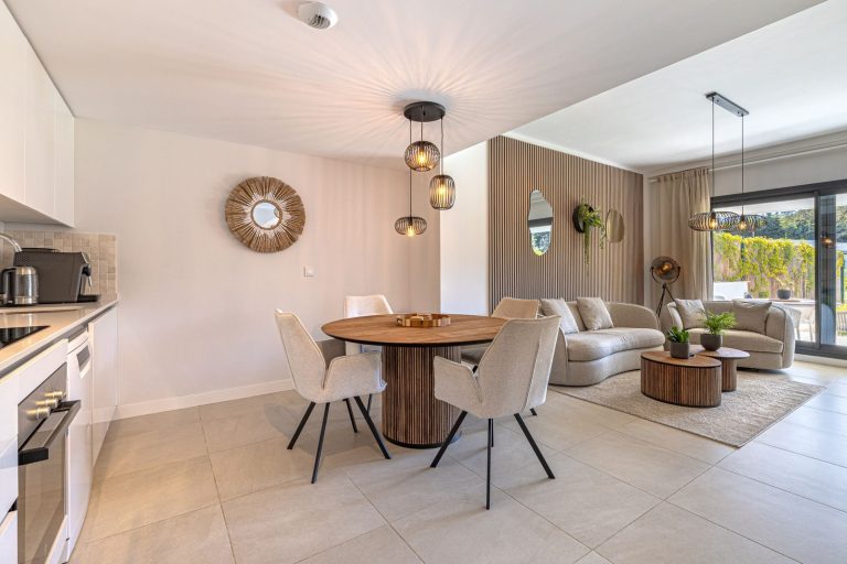 cebc6cc4d2f5b8674a304e74b07c75fc - 7