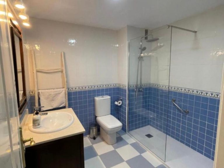 cf25775d85e682712513052e9896b6d4 - 3