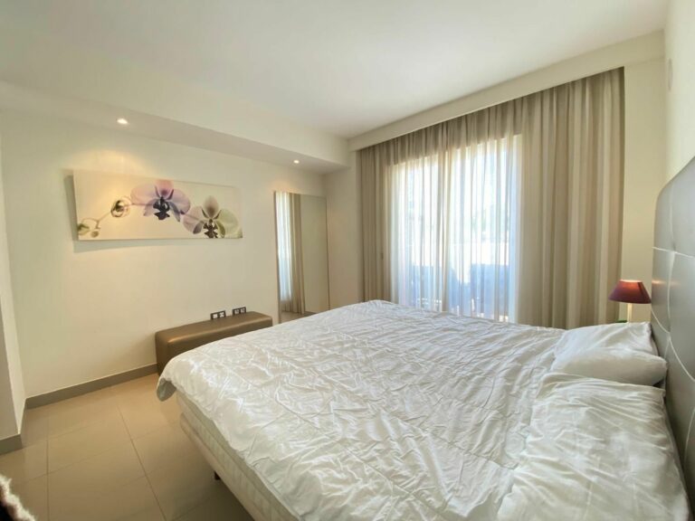 cfa305336f050462d06b5adf621994d6 - 11