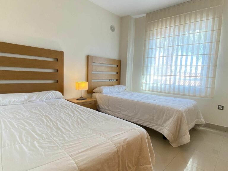 cfa305336f050462d06b5adf621994d6 - 16