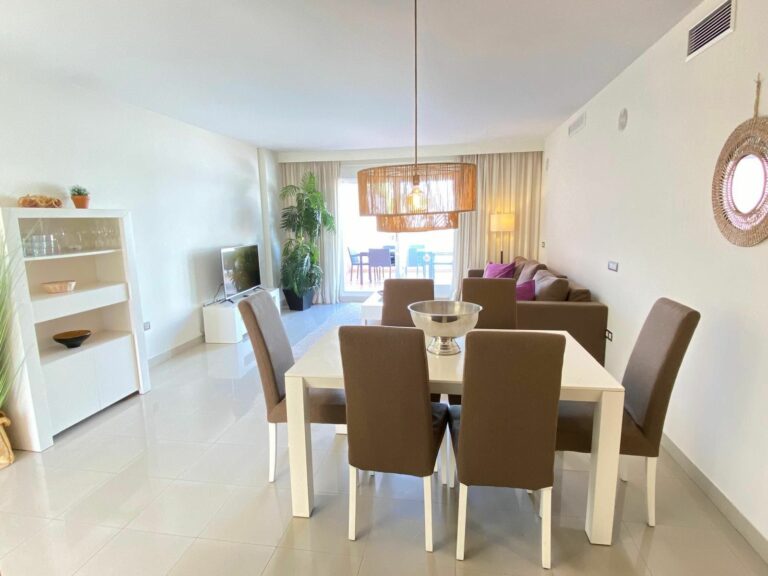 cfa305336f050462d06b5adf621994d6 - 3