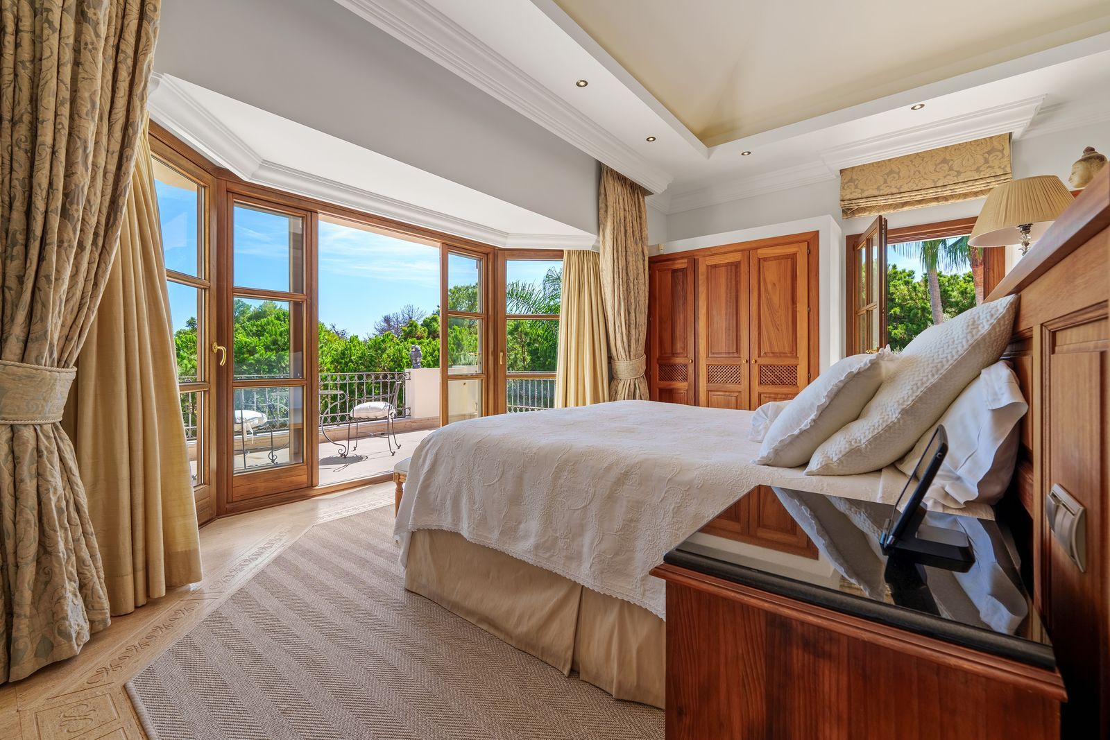 d06979369b6398189c6add4d980d9f6a - 15