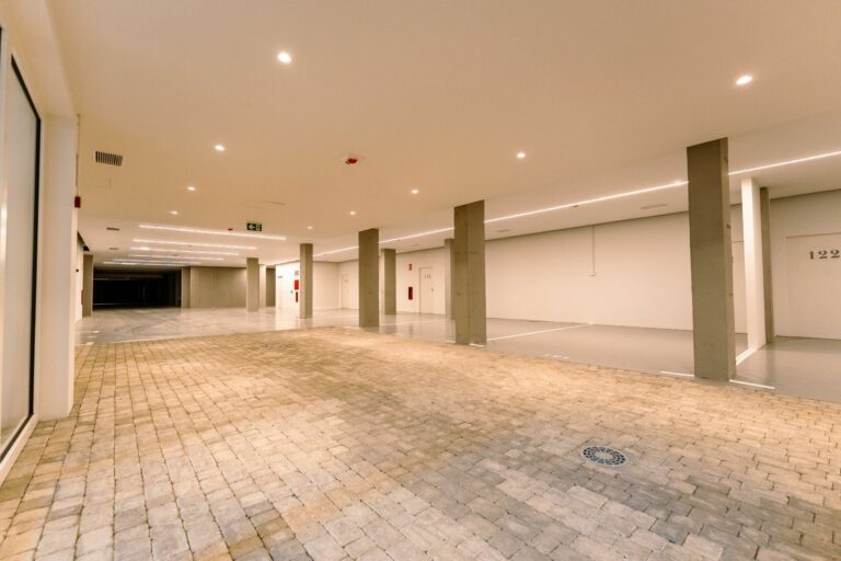 d1308146a6f9f23e4a33e5fa7b599c32 - 13