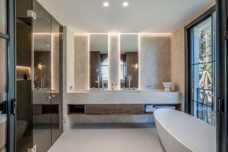 d14d2d4db67cf9687a33eb3cd9c3f5b5 - 6