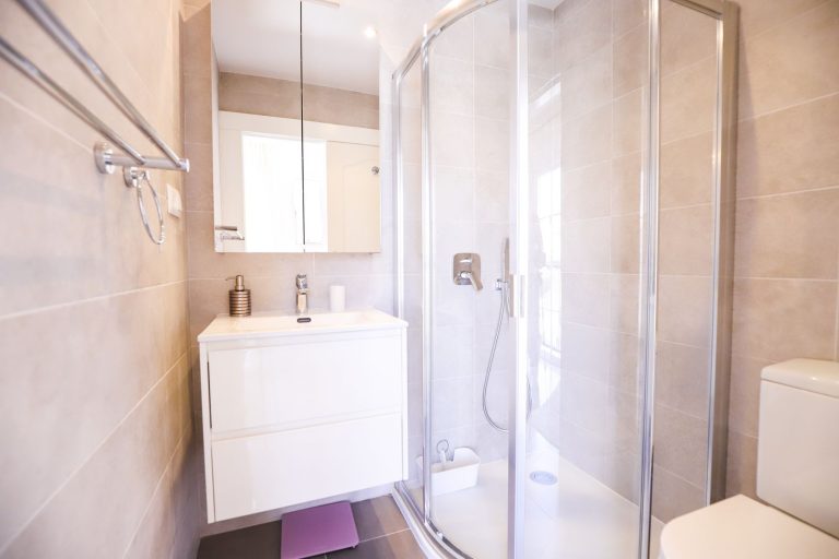 d15fc8f9e66b2bc3e3c2a71ce014b7db - 9