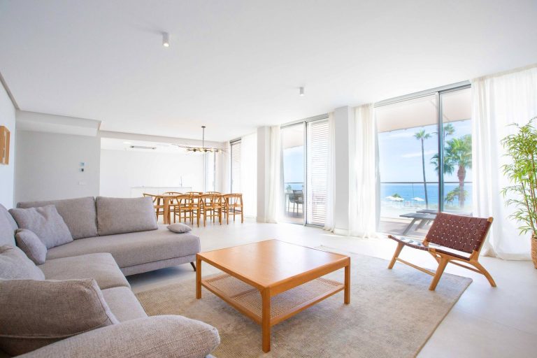 d283b0f86c192458fb6906df214c717c - 3