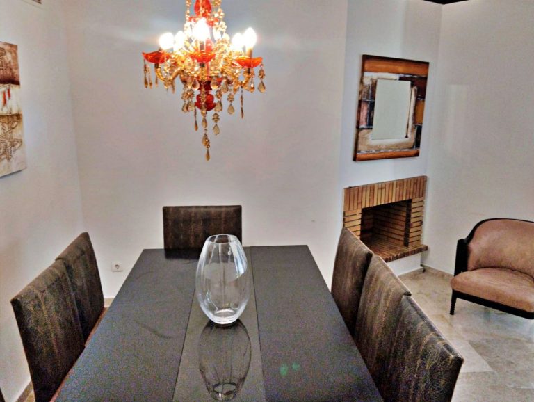 d46834093042ce8609e479ad1b599300 - 15