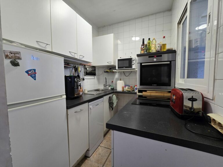 d4f464395fff32fd779d41fc573c0a5e - 10