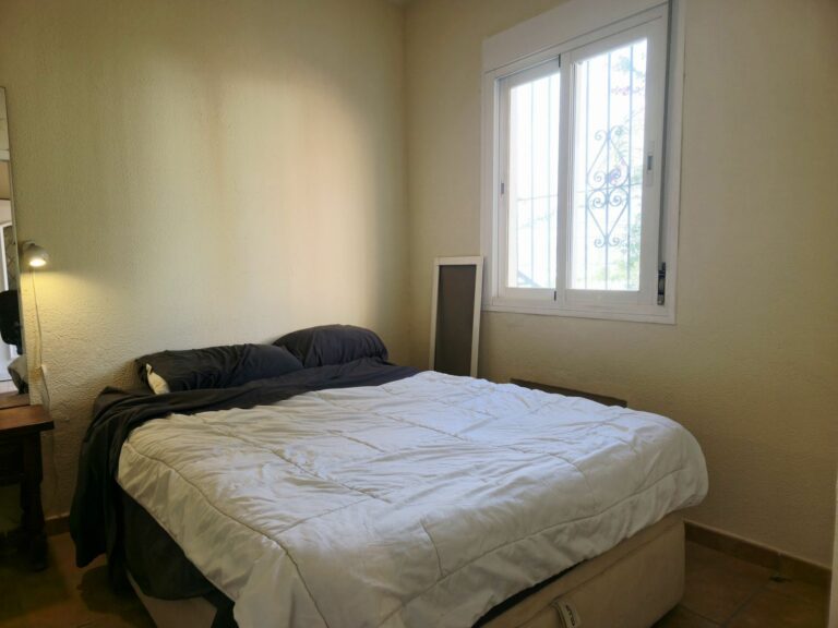 d4f464395fff32fd779d41fc573c0a5e - 13