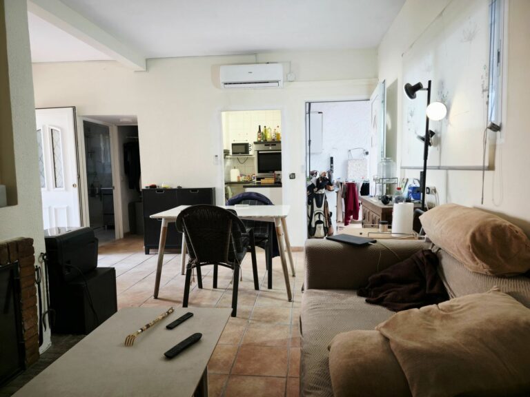 d4f464395fff32fd779d41fc573c0a5e - 6