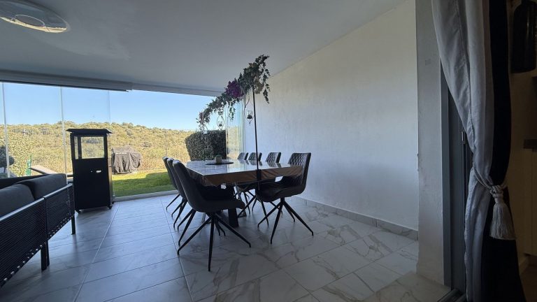 d75e1cb359461c8e17cac2819894bb0a - 7