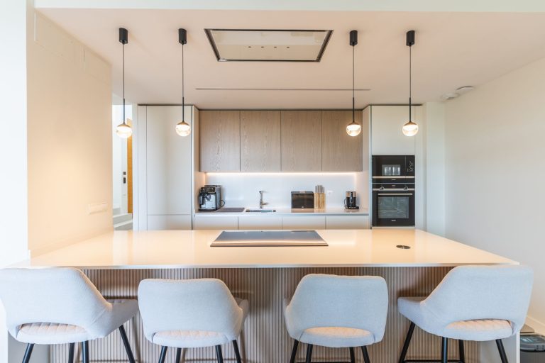 d89bb9835f374c411774b4bbd0df234d - 16