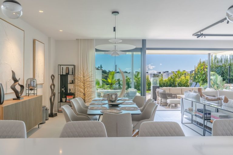 d89bb9835f374c411774b4bbd0df234d - 9