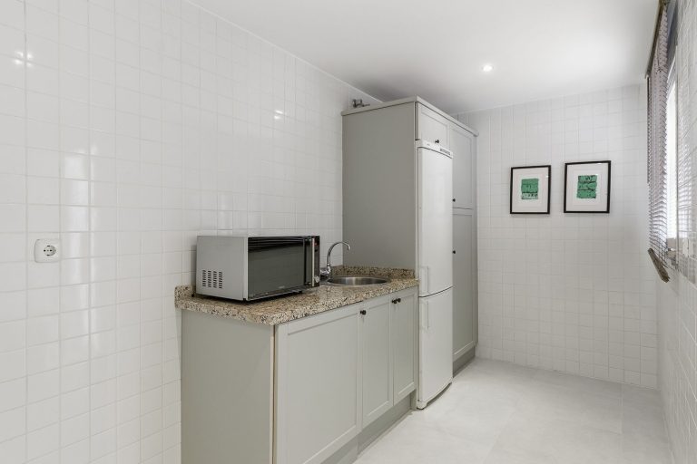 d91cf8f5f13b6eed18b2726f7074c447 - 6