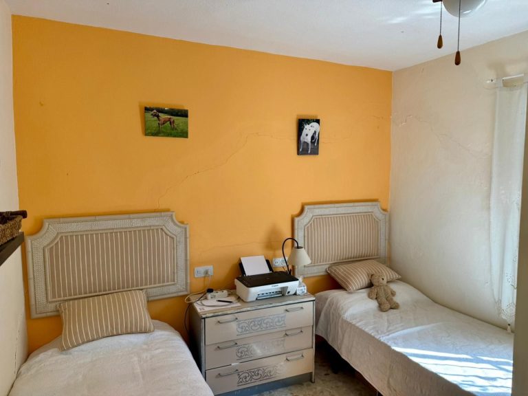 d925c168fbbbf9ebf70c20ceb8c44155 - 13