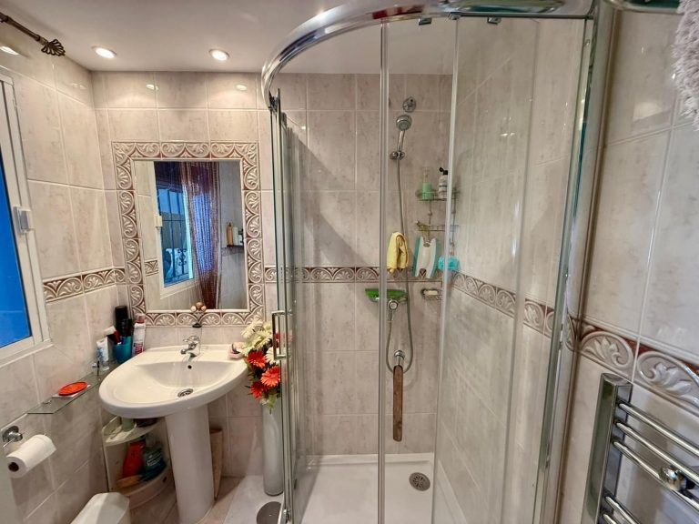 d925c168fbbbf9ebf70c20ceb8c44155 - 14