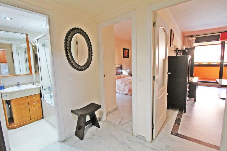 d93c644e7c2b5dfa2e28e9374f0dba5b - 16