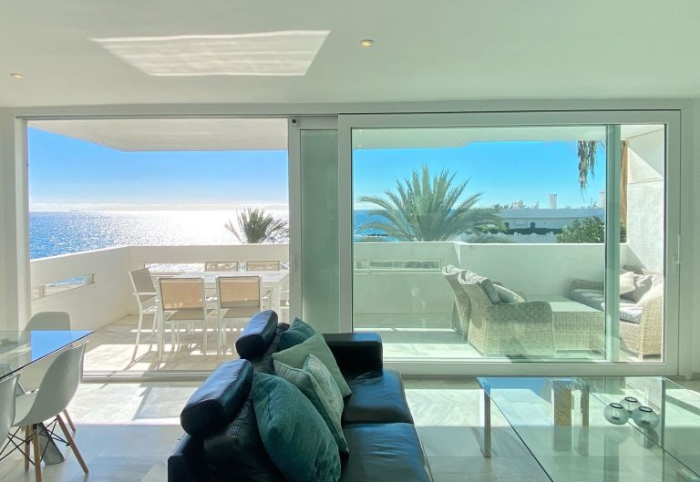 d9ff7a33278a589008a1ea6d27e85f73 - 10