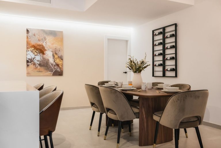 dbe81719f38c7fc793135b22cee8cd67 - 6