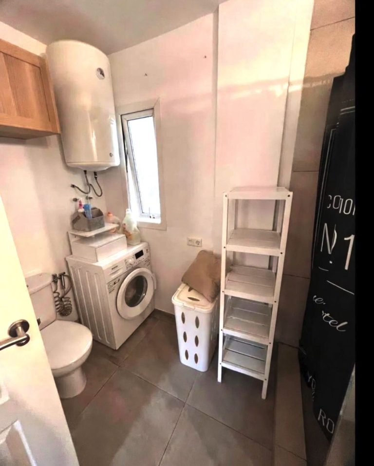 dc107395ed7d677bed52ee376037fc22 - 7