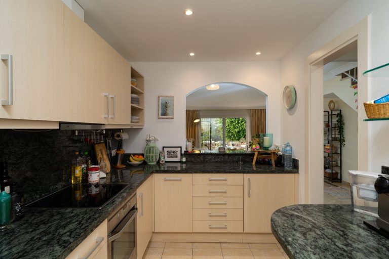 dc3ad7e5adf5f08de3b990b7c824e647 - 15