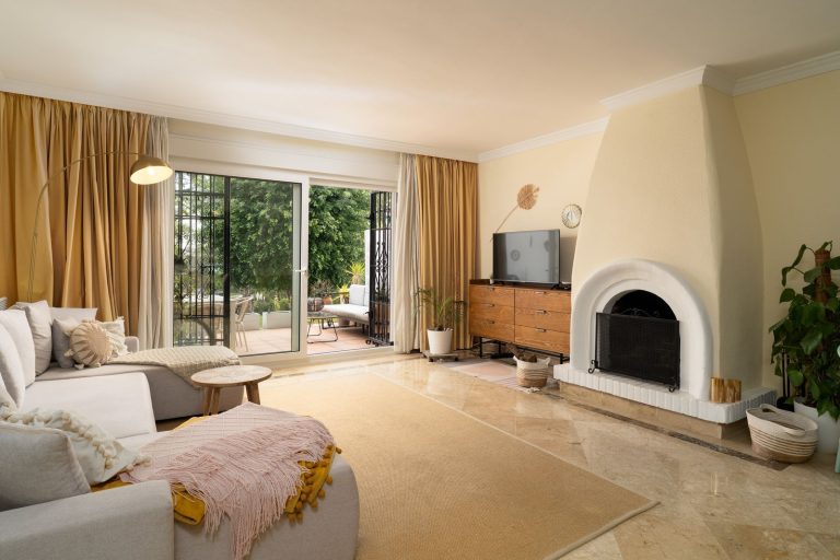 dc3ad7e5adf5f08de3b990b7c824e647 - 5