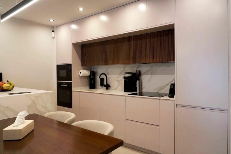 dd0b2da01759a58362808b4233dfbc83 - 13