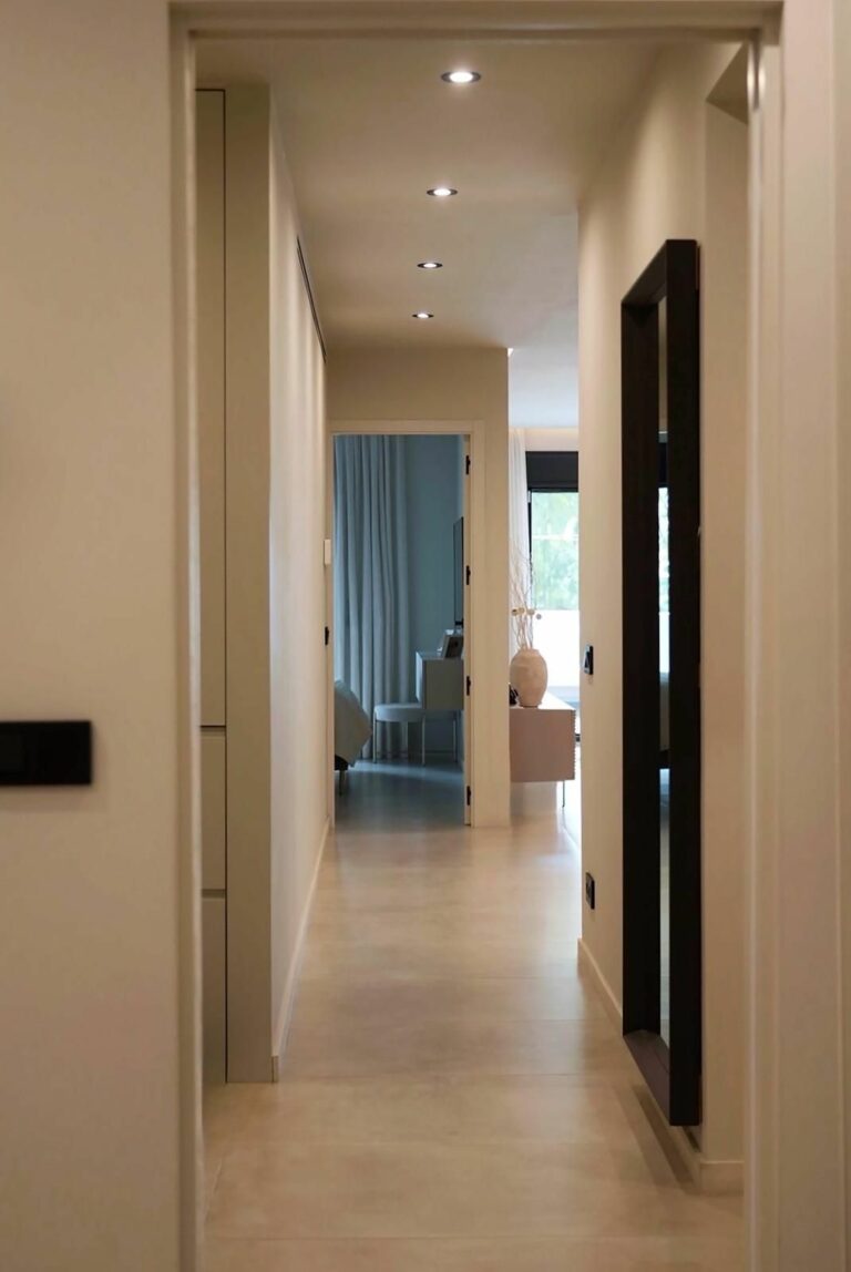 dd0b2da01759a58362808b4233dfbc83 - 16