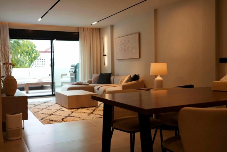 dd0b2da01759a58362808b4233dfbc83 - 9