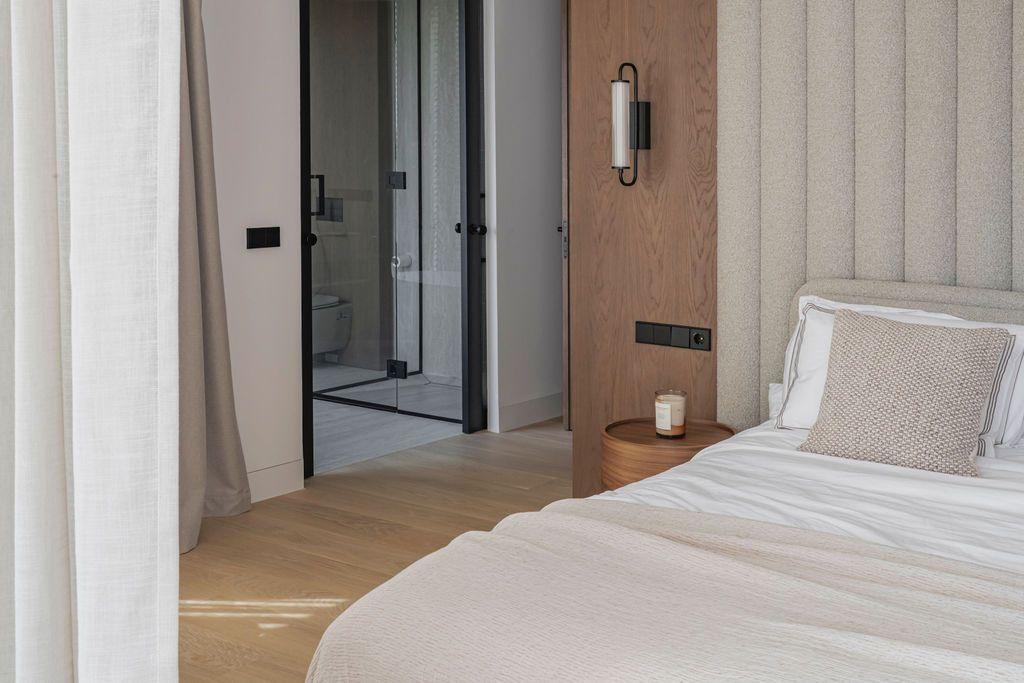 debc1771e3f08b8ef1bef5466082498d - 16