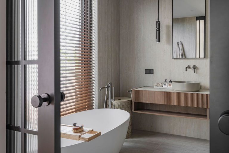 debc1771e3f08b8ef1bef5466082498d - 6