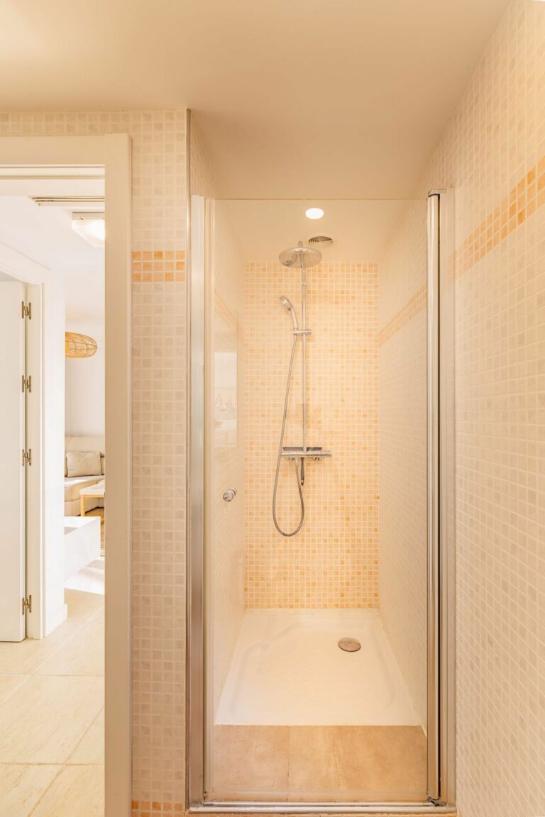 dffb50c13ede0e1bcfbcc993724806d6 - 15