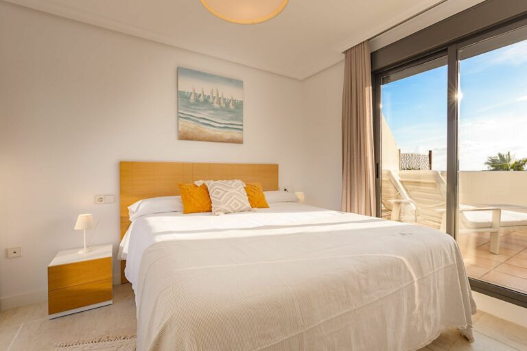 dffb50c13ede0e1bcfbcc993724806d6 - 8