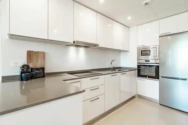 e25bf1c8fe97049cbbe4ed1dfe897564 - 9