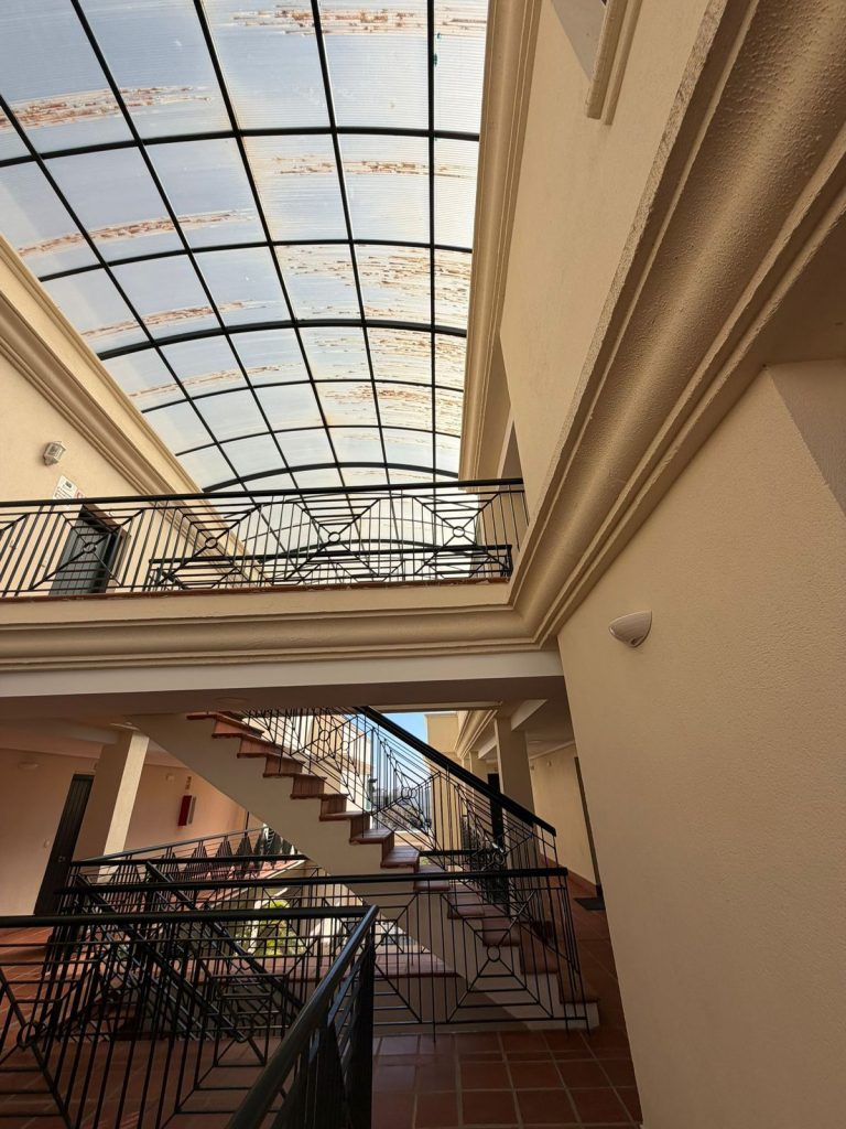 e29a2748fef82a6ab1c05dd5b684b4e2 - 3