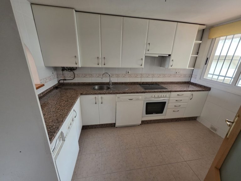 e2ad1a509897f94b5b2bce47ff10e732 - 10