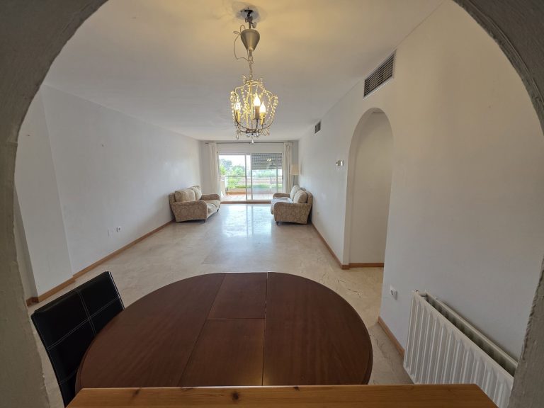 e2ad1a509897f94b5b2bce47ff10e732 - 12