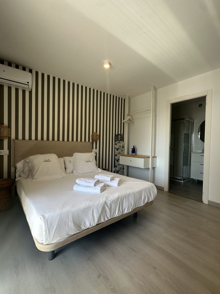 e3265c709577d8b9efa7cbc8f2ee8492 - 2