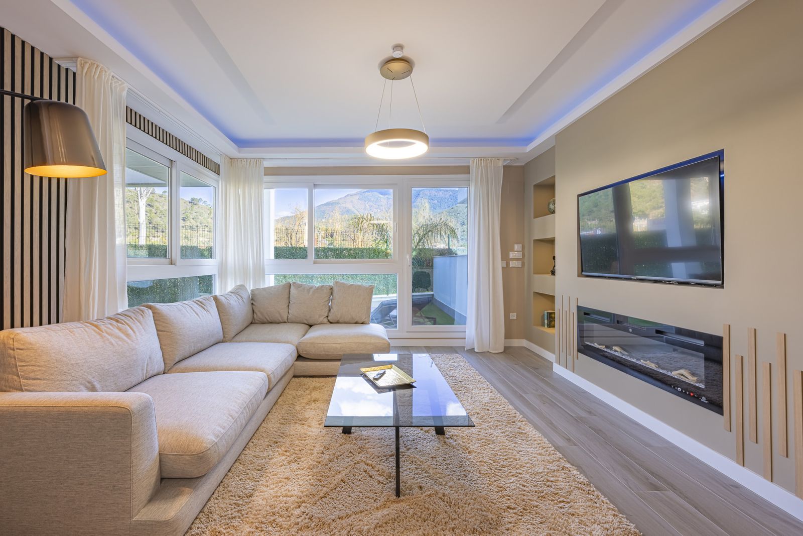 e656c6e8248fc95986588b2cc0b56ea1 - 1