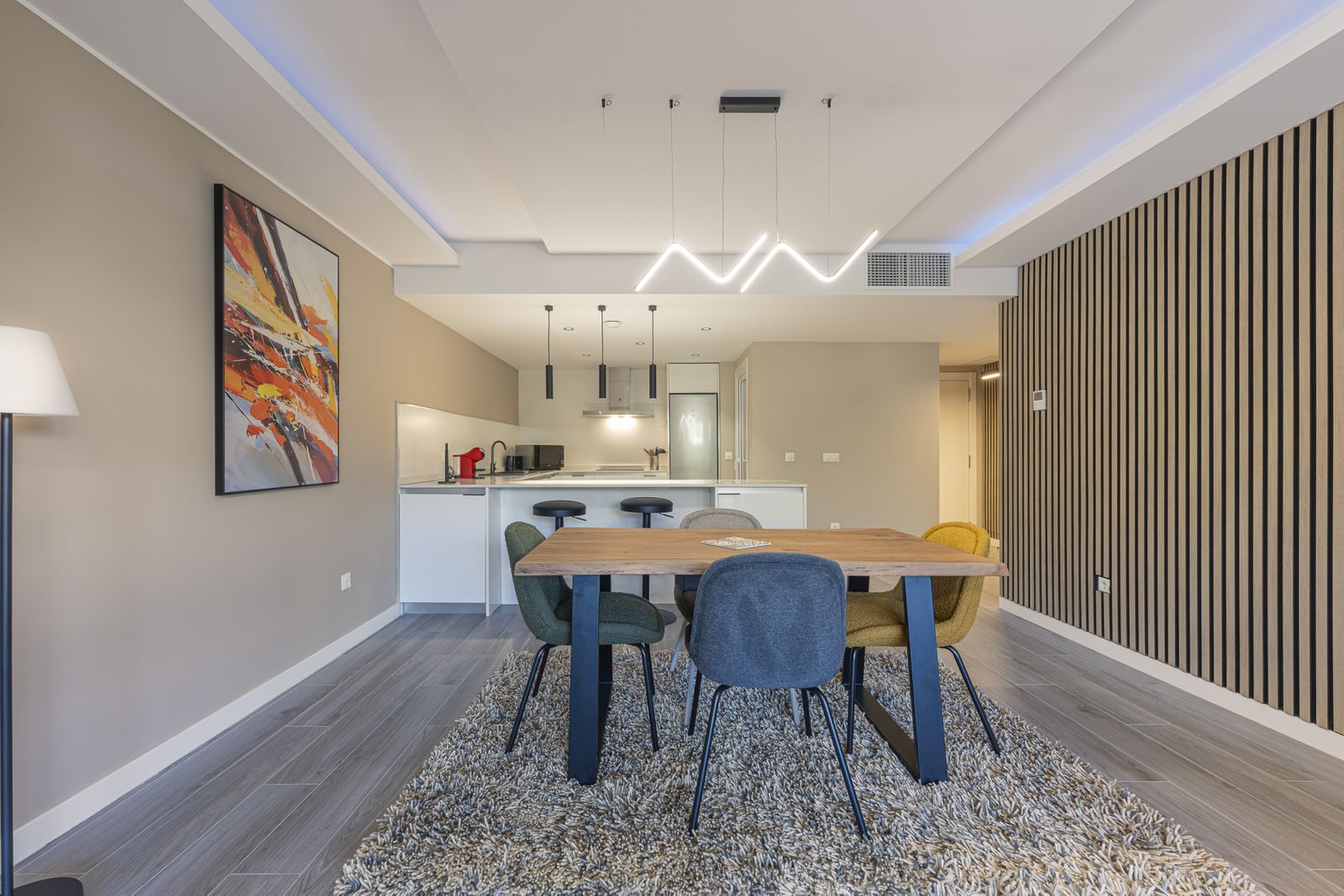 e656c6e8248fc95986588b2cc0b56ea1 - 4