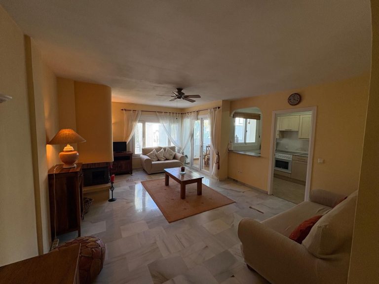 e7925c0d4daaf44b4202e0bd603e4eeb - 7