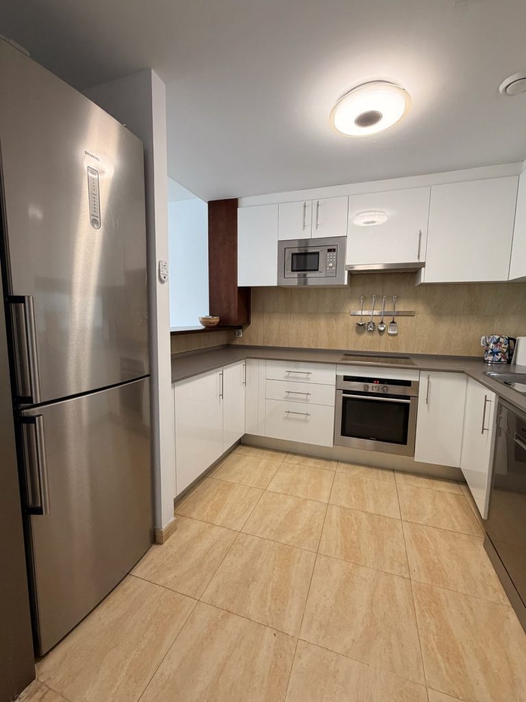 e812b0714c7958c6ac5399519a14316a - 5