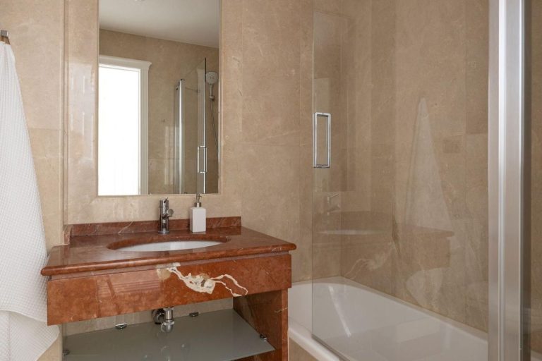 e93625132394c6ac4b77dae0a08ef006 - 15