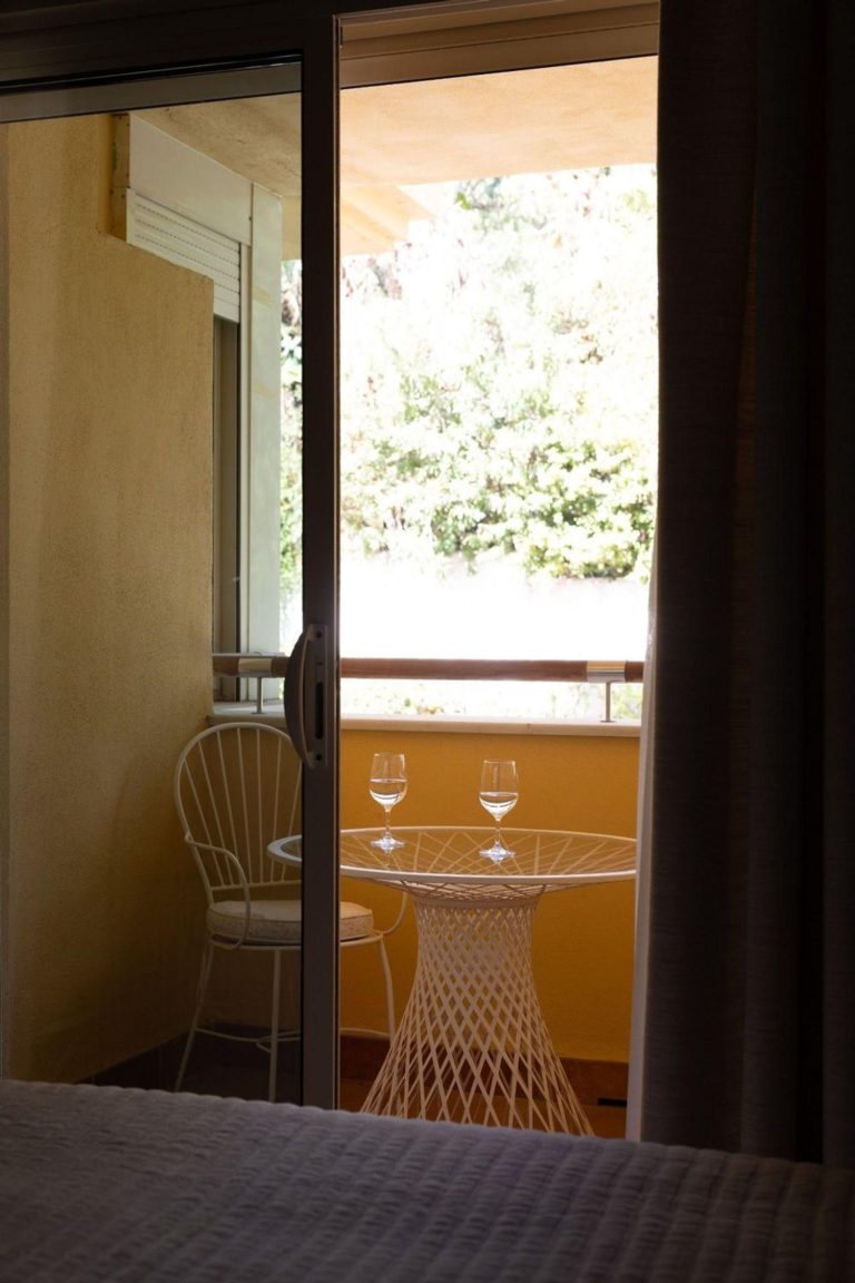 e93625132394c6ac4b77dae0a08ef006 - 9