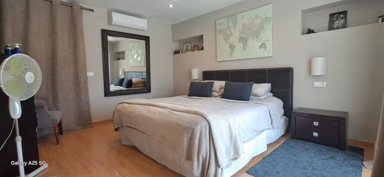 eaf48d8f05c29ce9d2da9b5a2956cdcb - 4